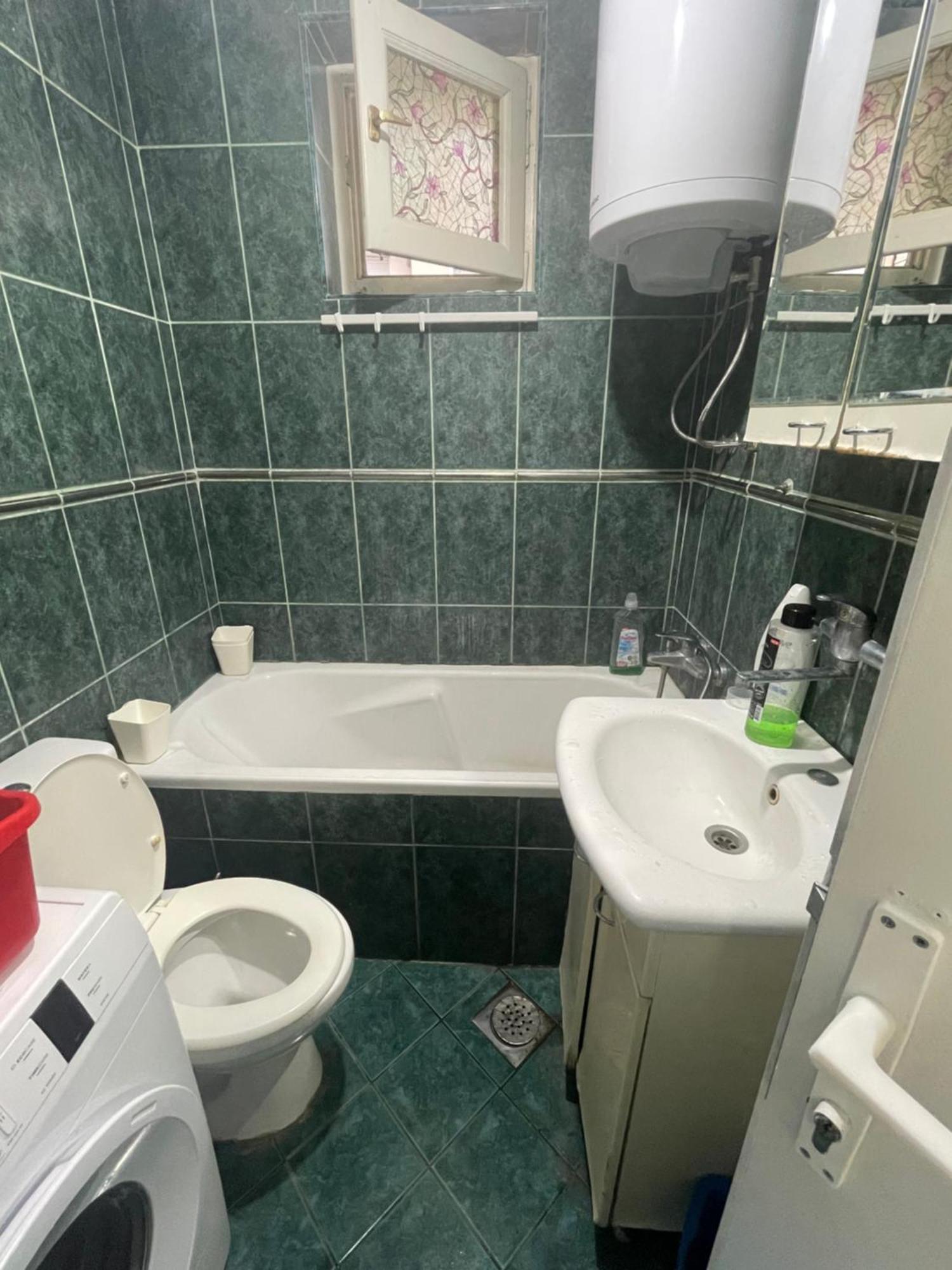 Sunshine Hostel 免费洗衣机 高速上网 Beograd Bagian luar foto